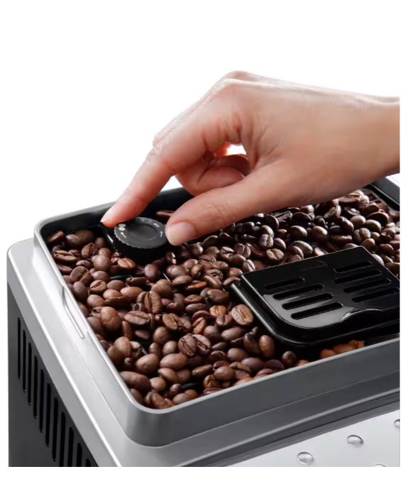 Preloved- Delonghi Magnifica s smart. immaculate condition.