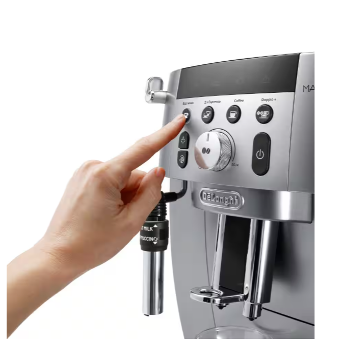 Preloved- Delonghi Magnifica s smart. immaculate condition.